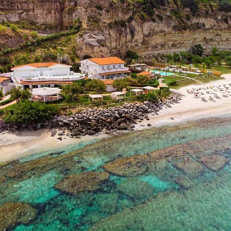 Borgo Di Riaci Beach Resort Santa Domenica  Dış mekan fotoğraf