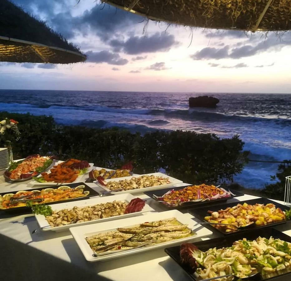 Borgo Di Riaci Beach Resort Santa Domenica  Dış mekan fotoğraf
