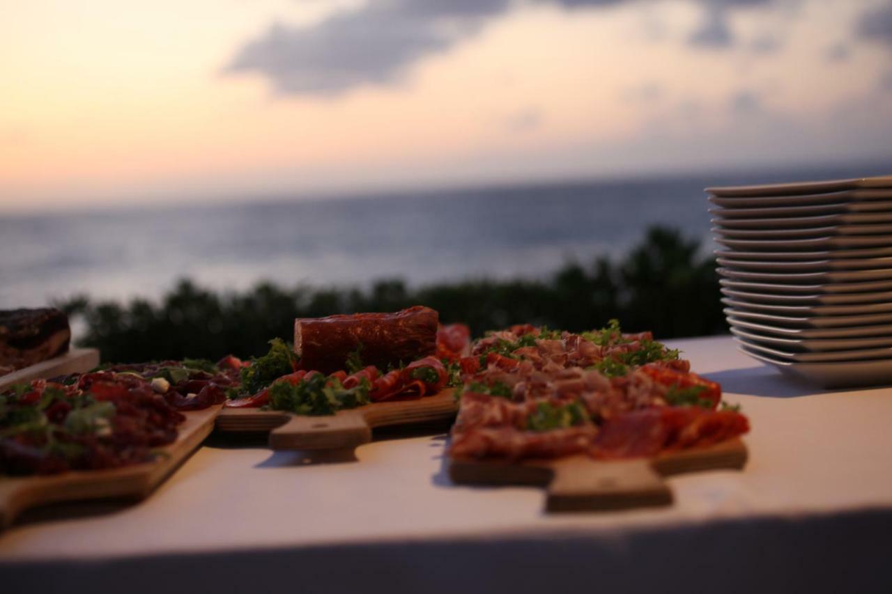 Borgo Di Riaci Beach Resort Santa Domenica  Dış mekan fotoğraf