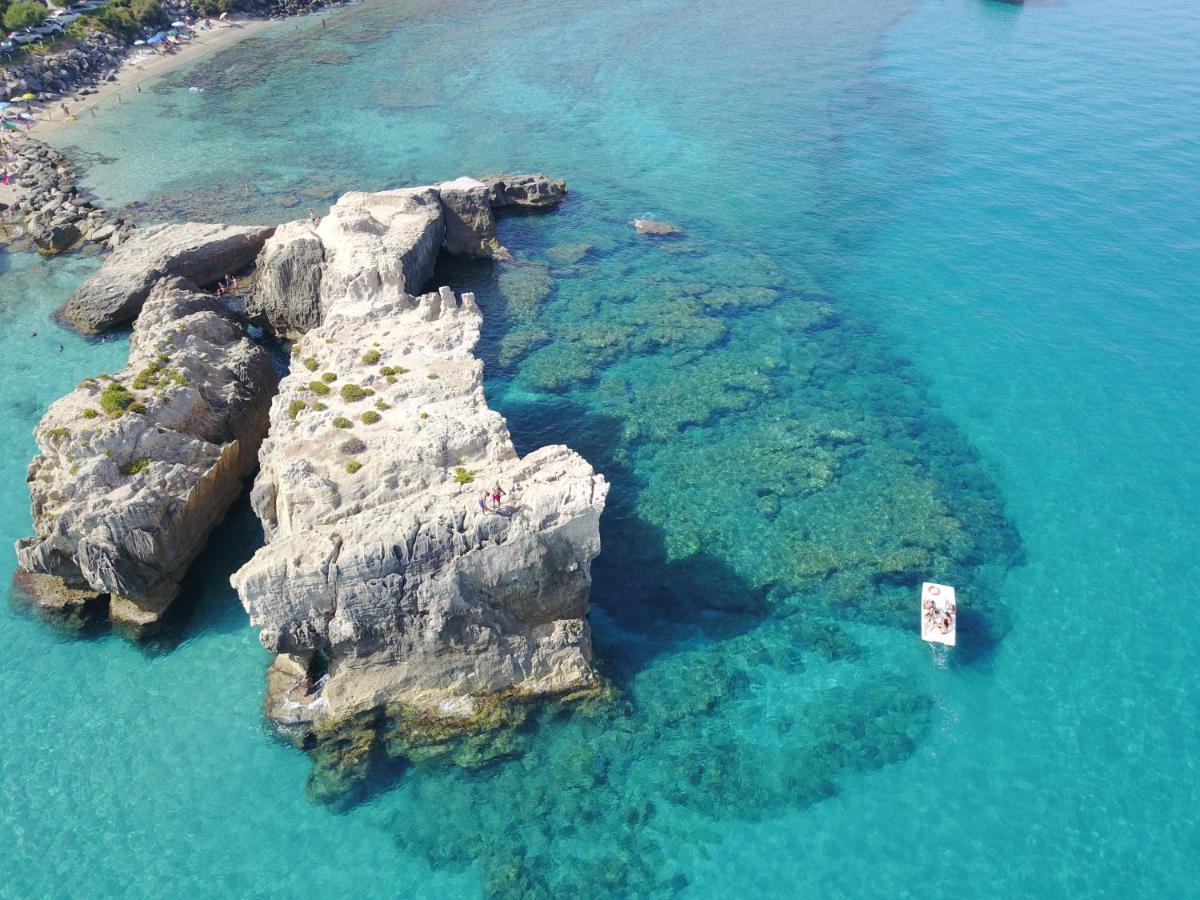 Borgo Di Riaci Beach Resort Santa Domenica  Dış mekan fotoğraf